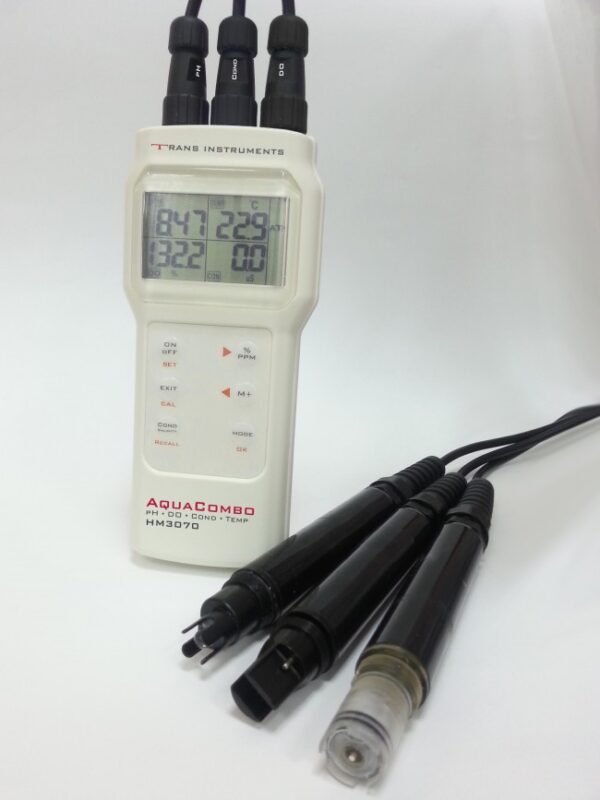 AQUACOMBO pH - Cond - Sal - DO - Temp. HM3070